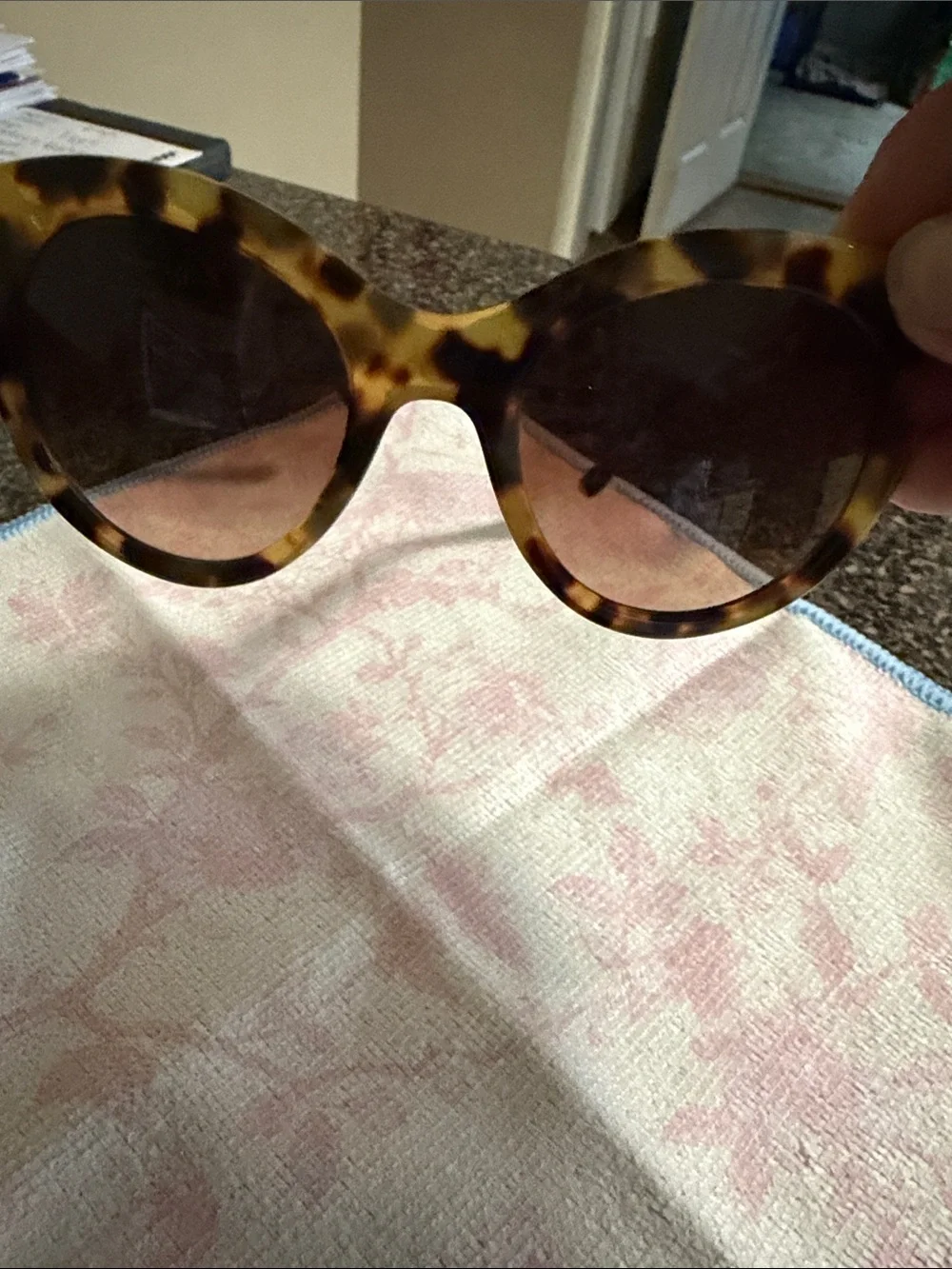 Tory Burch Tortoiseshell Cat-Eye Sunglasses - Brown Lenses
